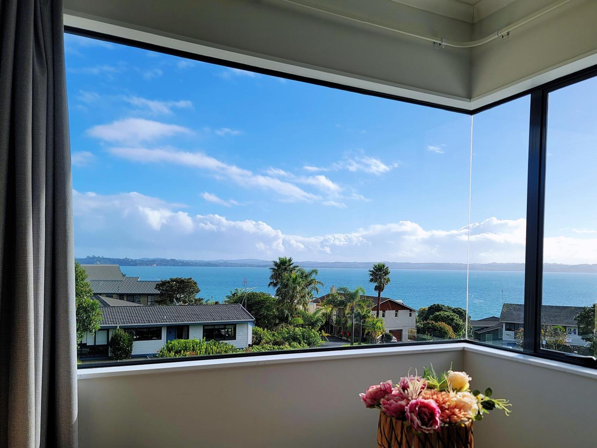Sea View 5 Bedroom Holiday House Whangaparaoa Bagian luar foto