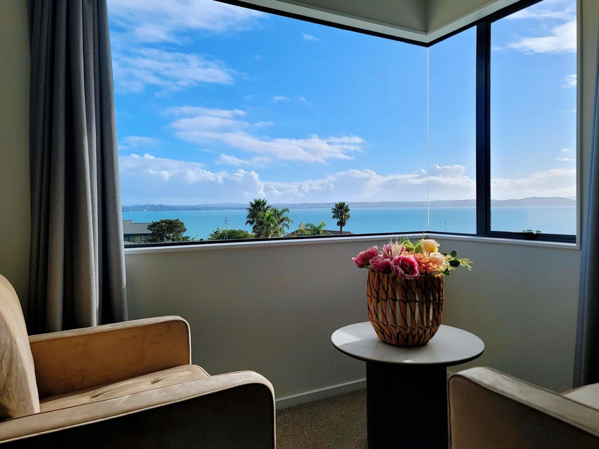 Sea View 5 Bedroom Holiday House Whangaparaoa Bagian luar foto