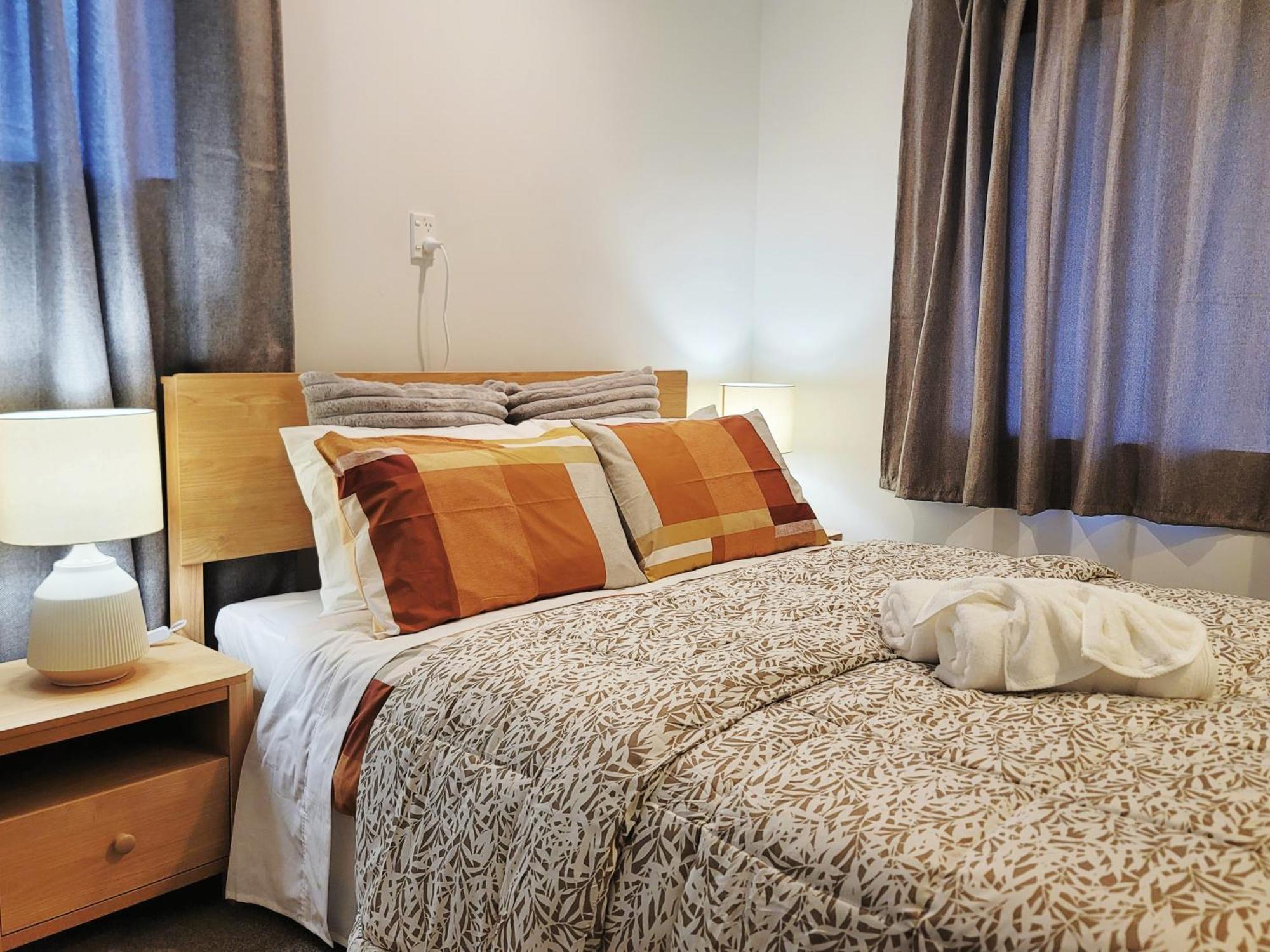 Sea View 5 Bedroom Holiday House Whangaparaoa Bagian luar foto
