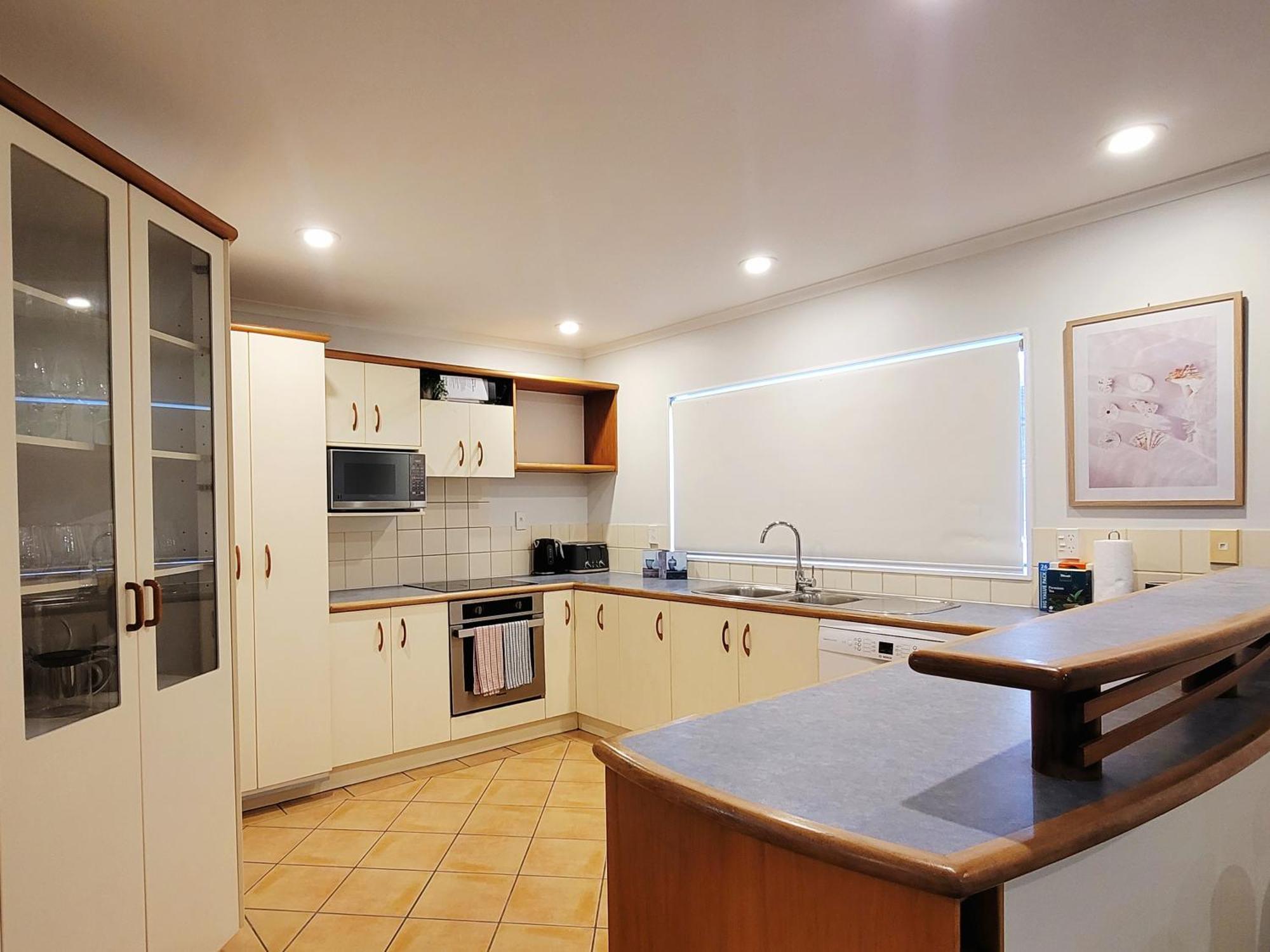 Sea View 5 Bedroom Holiday House Whangaparaoa Bagian luar foto