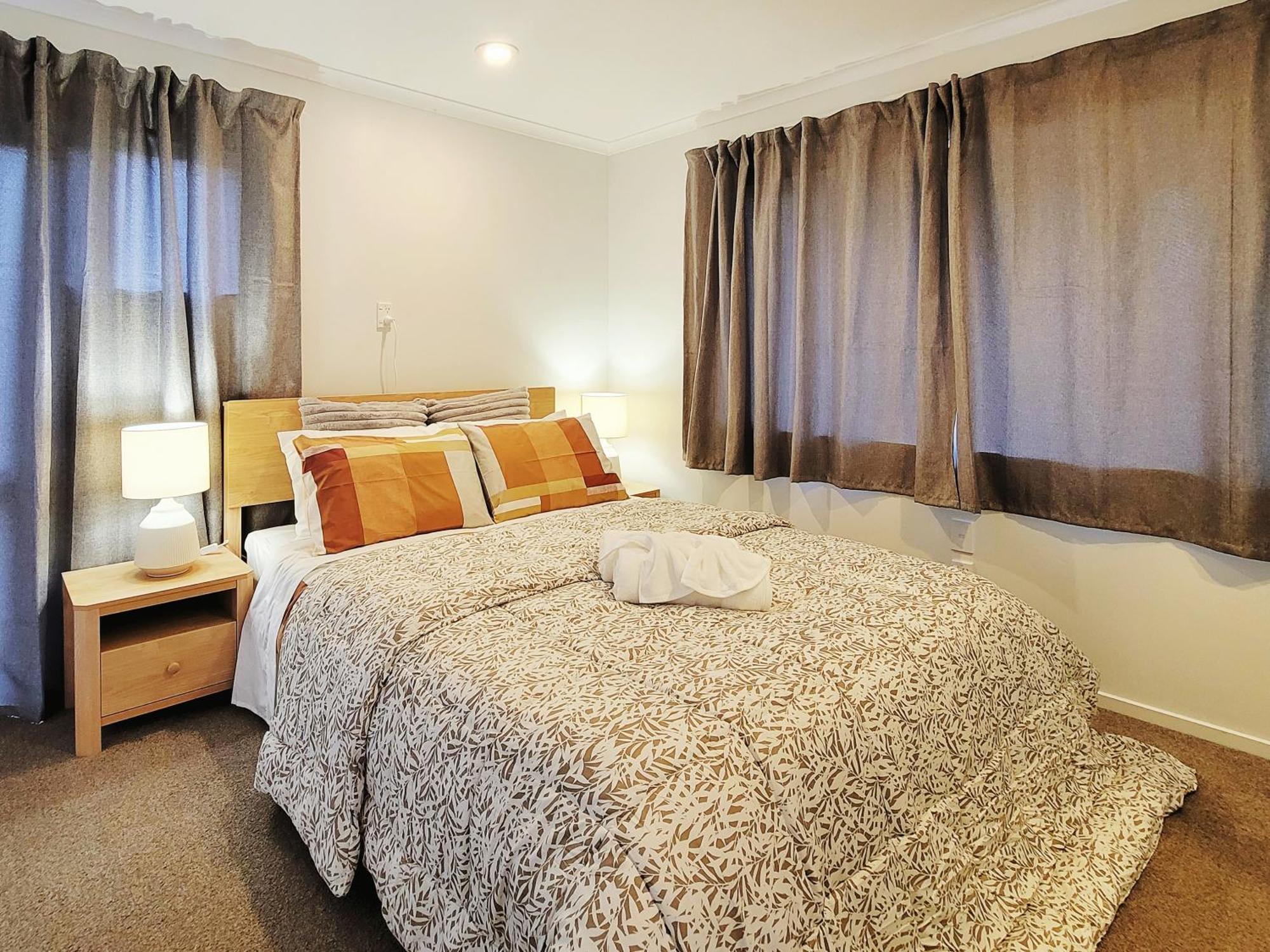 Sea View 5 Bedroom Holiday House Whangaparaoa Bagian luar foto